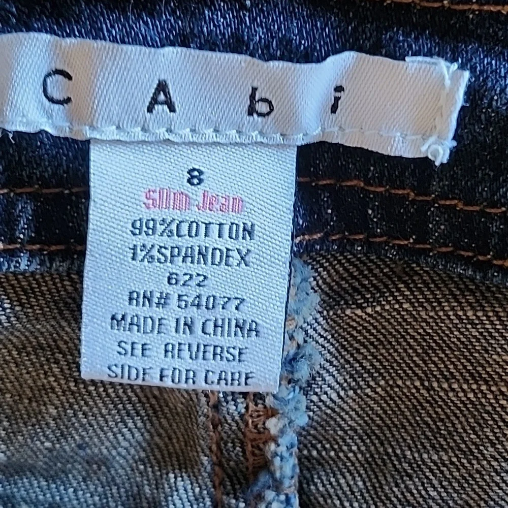 CAbi Slim Straight Leg Jean Size 8, Like New - Picture 3 of 10